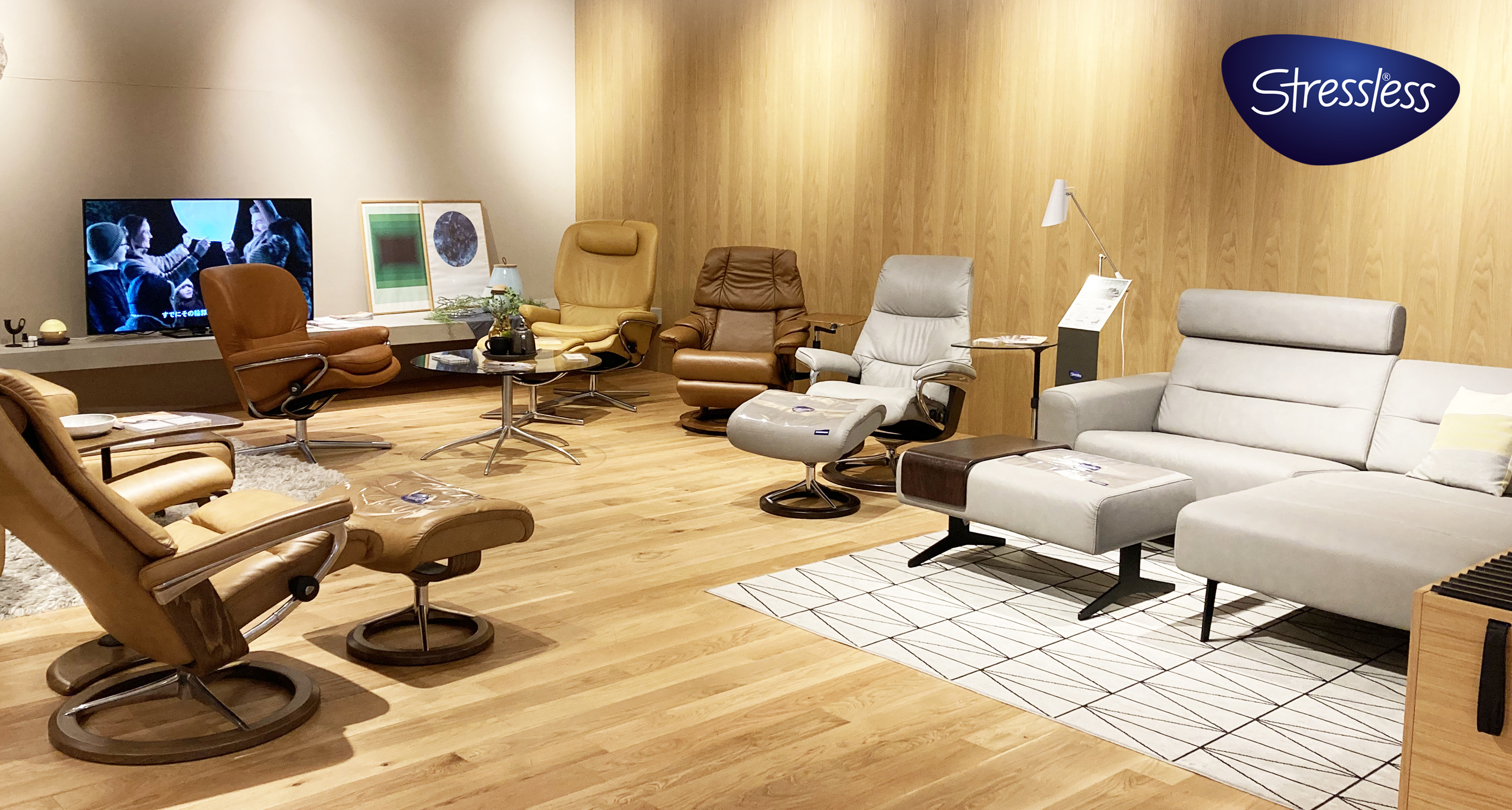 ストレスレスショールーム　特別価格のご優待販売会
5/16(土)～17(日)