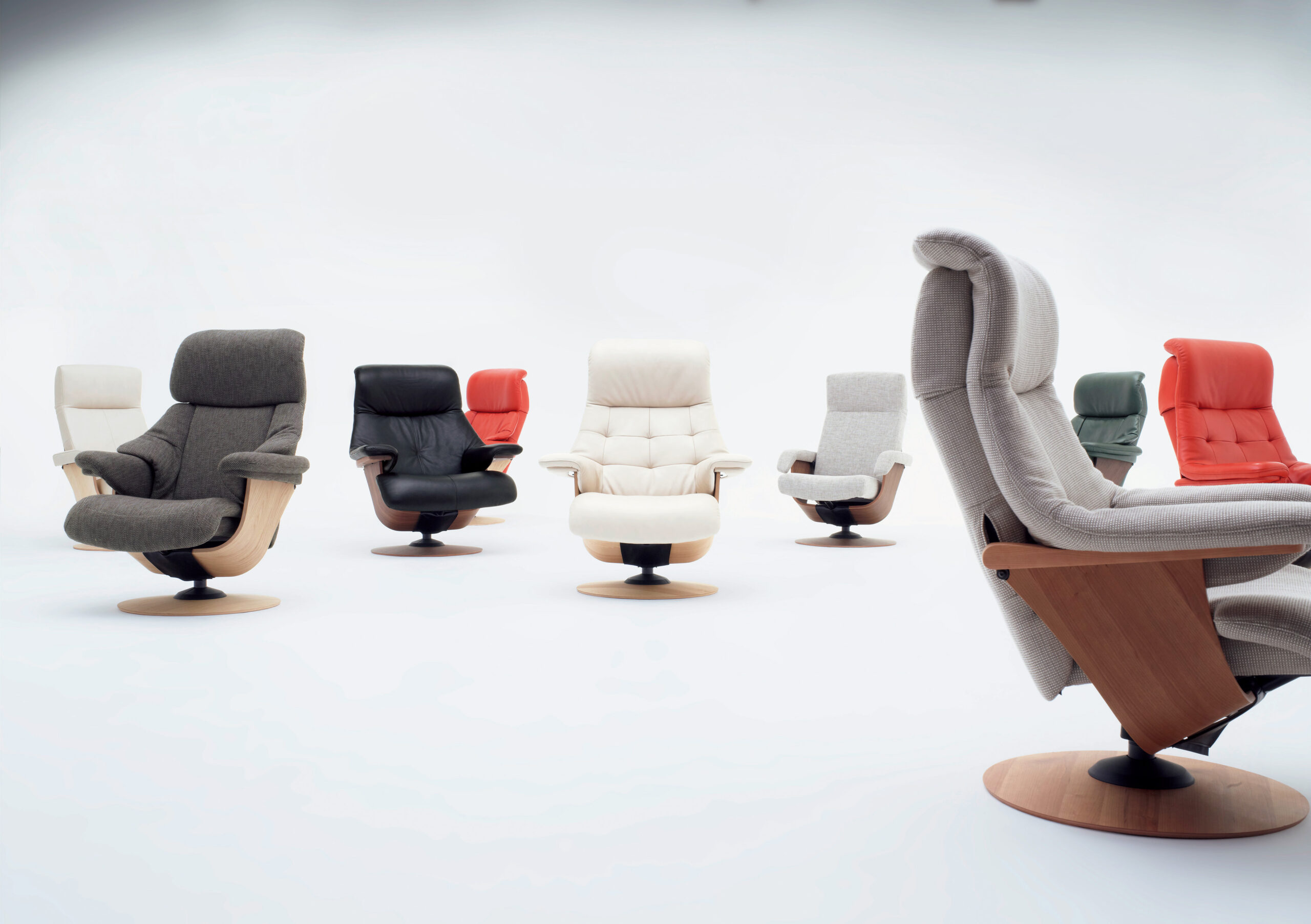 MADE IN JAPAN
座ればもう、別世界